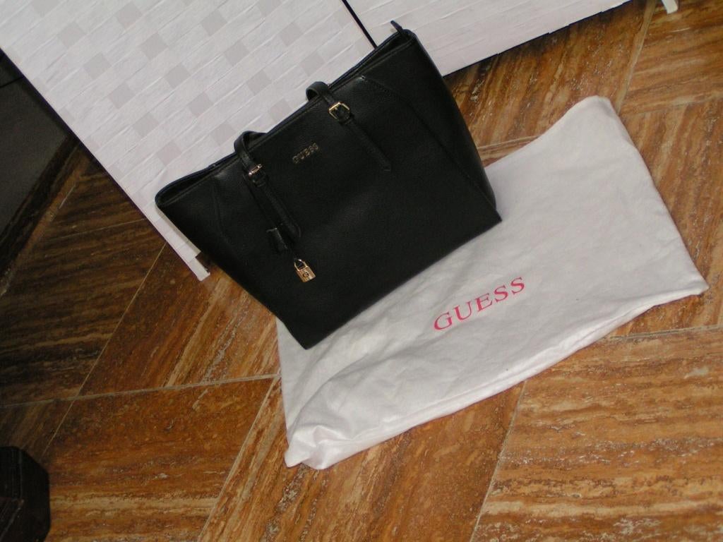 GUESS leren tas,topstaat, Guess, Schoudertasje, Guess, Ophalen of Verzenden