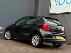 Volkswagen Polo 1.2 TSI Comfortline Business R | Navigatie |, Stof, 4 cilinders, Zwart, Origineel Nederlands