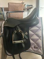 Bates innova dressurzadel 17,5 inch, Ophalen of Verzenden, Dressuur