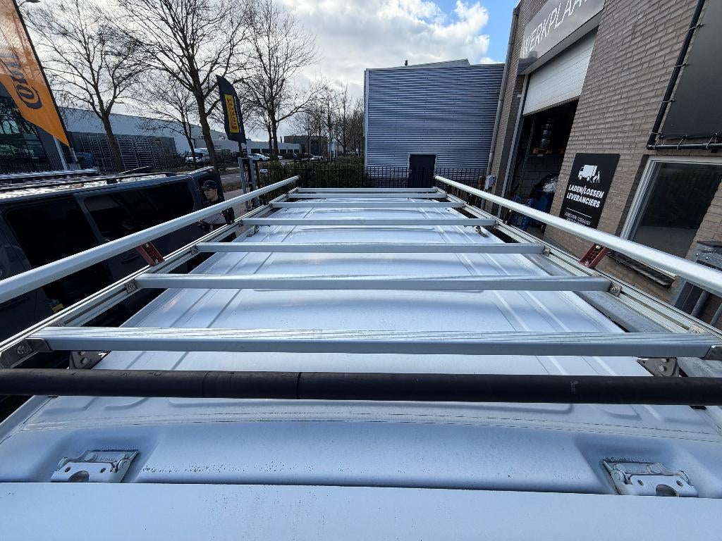 Imperiaal Zilver Mercedes Vito L2, Ophalen of Verzenden, Gebruikt