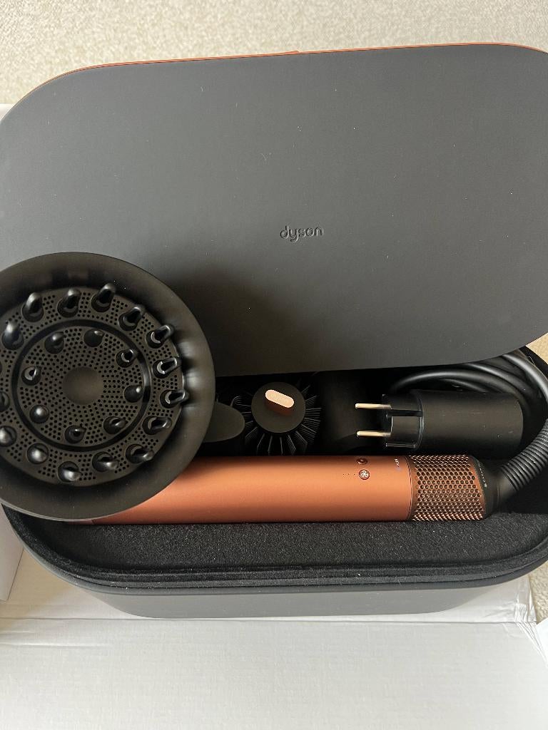 Dyson Airwrap Co-anda2xCurly+Coily (Amber Silk), Ophalen of Verzenden, Zo goed als nieuw, Föhn of Haardroger