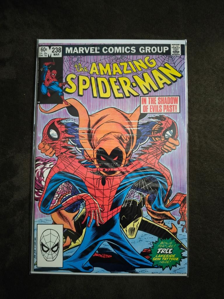 Amazing Spider-Man #238, Boeken, Strips | Comics, Zo goed als nieuw, Eén comic, Amerika, Ophalen of Verzenden