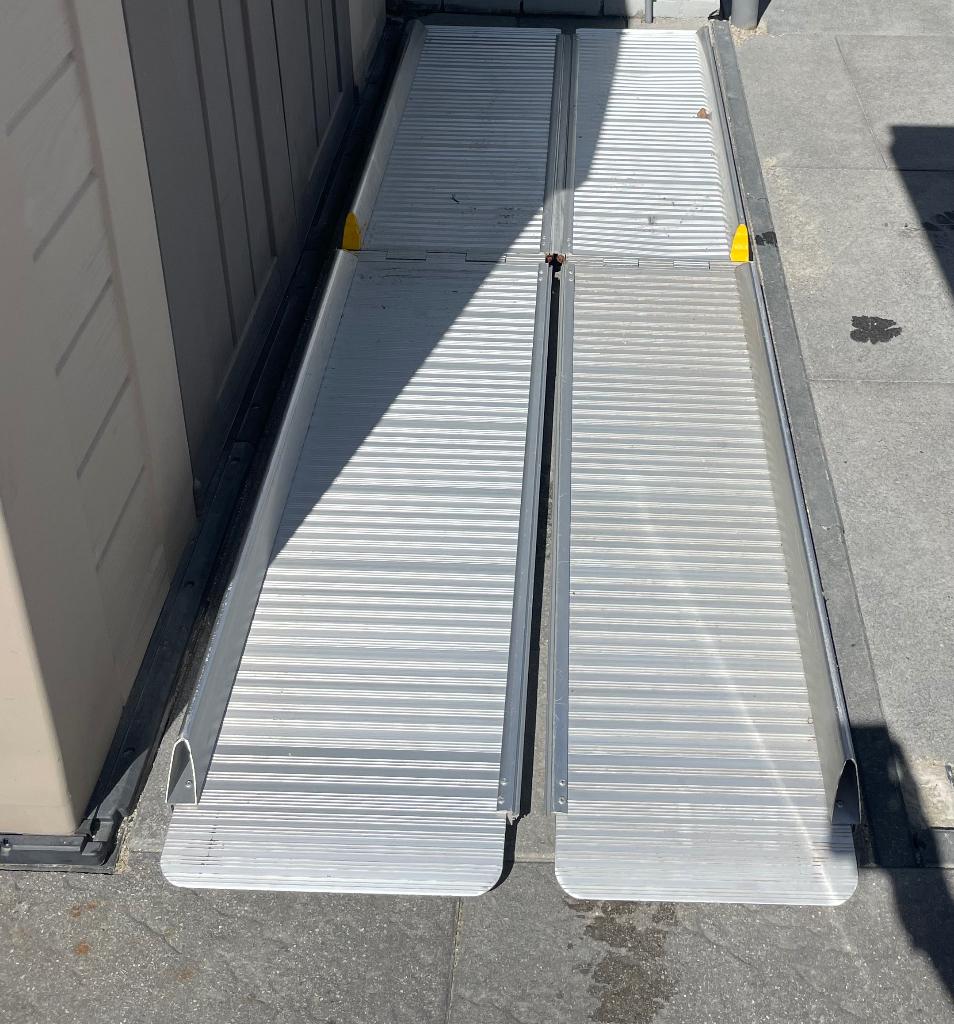 oprijplaten compleet opvouwbaar, Ophalen, Zo goed als nieuw