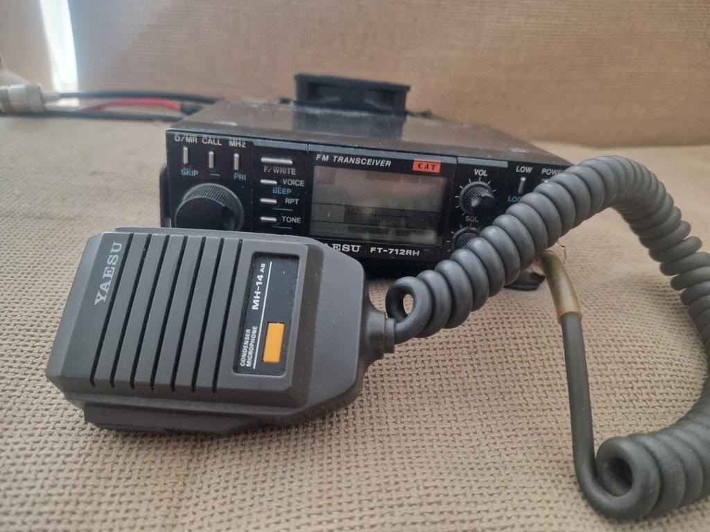 Yaesu Ft 712 RH, Telecommunicatie, Zenders en Ontvangers, Ophalen of Verzenden