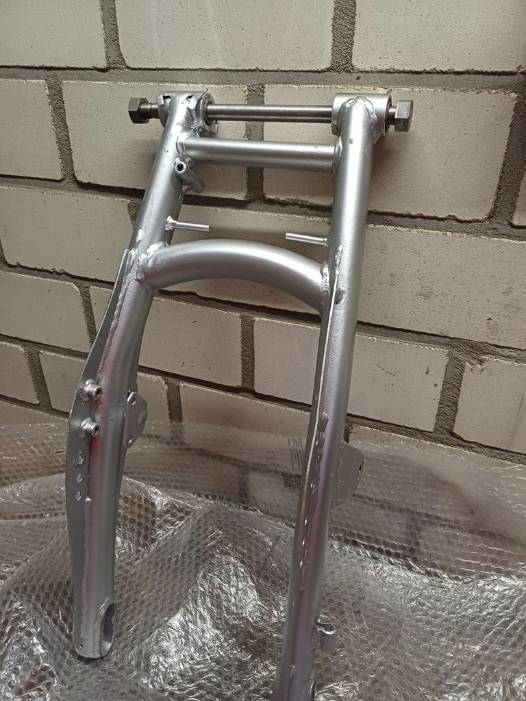 Te koop. Maico achter brug, Motoren, Onderdelen | Oldtimers, Ophalen of Verzenden