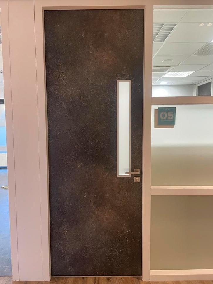 Hoge moderne betonlook deuren stralingswerend, Doe-het-zelf en Verbouw, Hang- en Sluitwerk, Gebruikt, Klink of Kruk, Ophalen