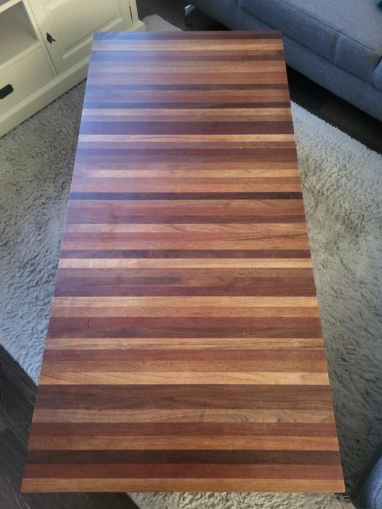 Leolux salontafel geolied met wieltjes, Huis en Inrichting, Tafels | Salontafels, Gebruikt, 100 tot 150 cm, Minder dan 50 cm, Rechthoekig