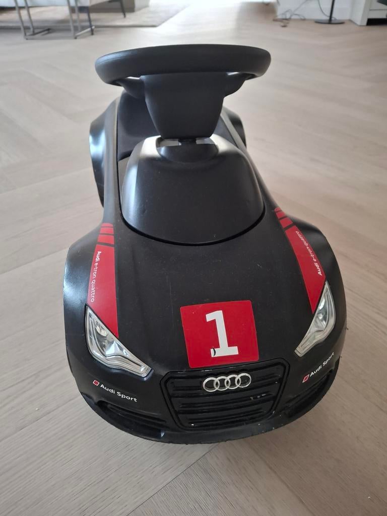 Audi Sport E-tron quattro loopauto, Ophalen, Zo goed als nieuw