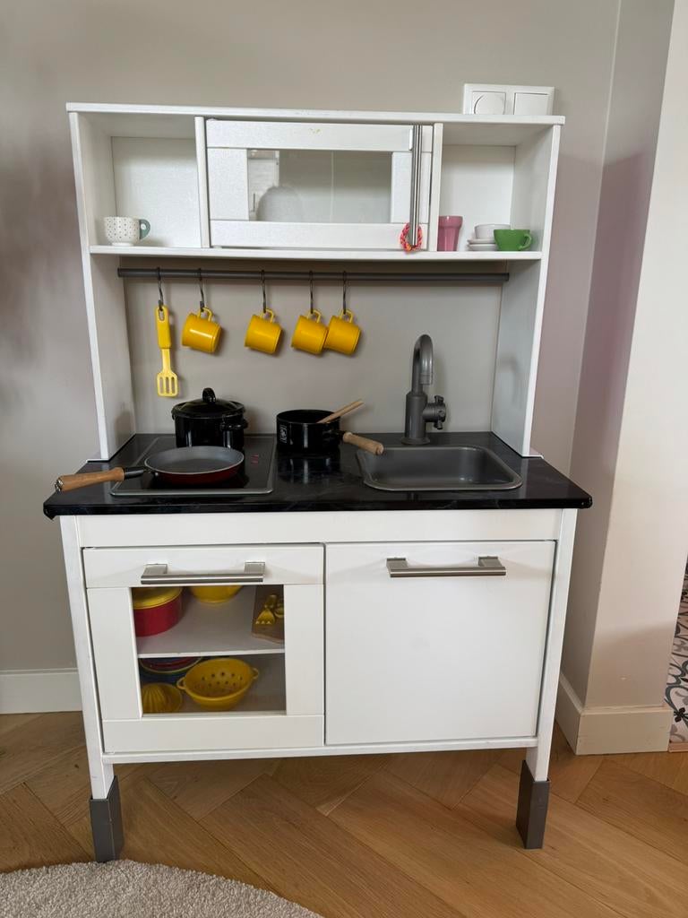 Ikea keukentje gepimpt!, Ophalen, Zo goed als nieuw