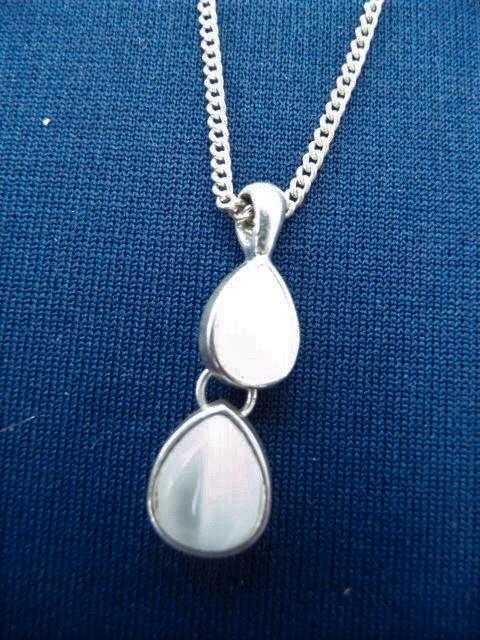 2X,zilveren ketting druppels 23 cm lang hanger EN 20 cm lang, Sieraden, Tassen en Uiterlijk, Kettingen, Zo goed als nieuw, Zilver