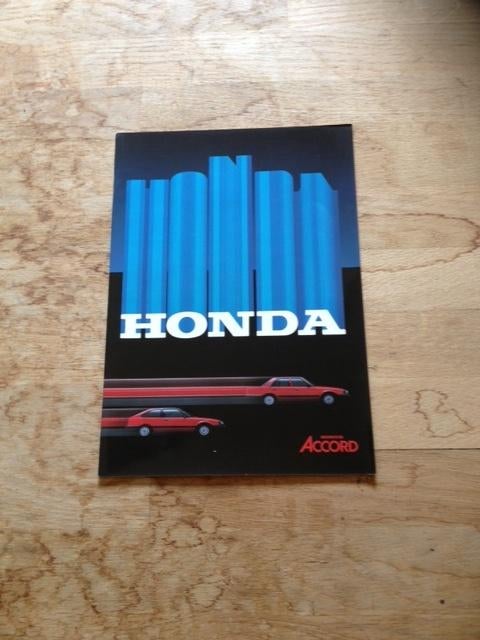 Autobrochure      Honda    Accord        1983         NL, Ophalen of Verzenden, Honda