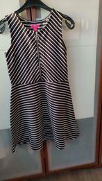 Jurkje 140, Meisje, Ophalen of Verzenden, Zo goed als nieuw, Jurk of Rok