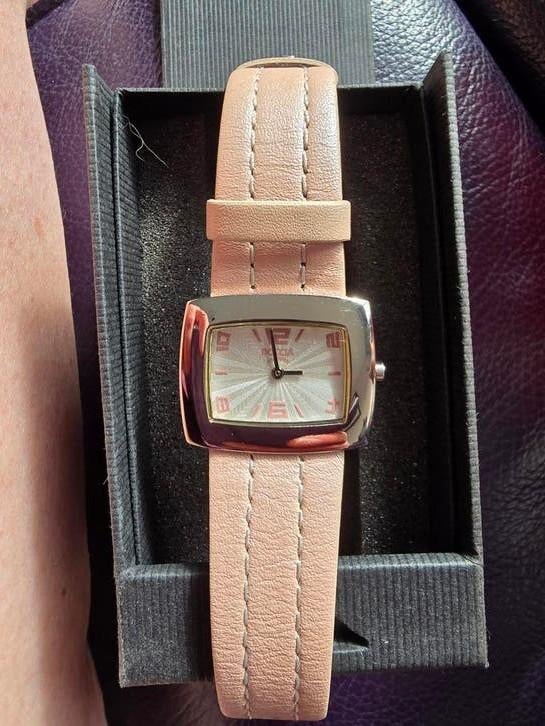 Te koop: Boccia horloge nieuw in doos, Ophalen of Verzenden, Nieuw, Beige