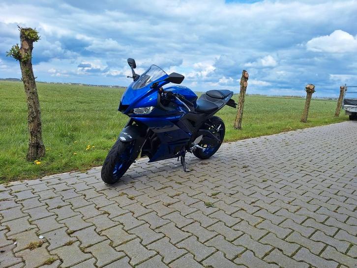 yamaha R3, Motoren, Motoren | Yamaha, Particulier, Naked bike, 12 t/m 35 kW, 2 cilinders, Minimaal motorrijbewijs A2, ABS, LED Verlichting