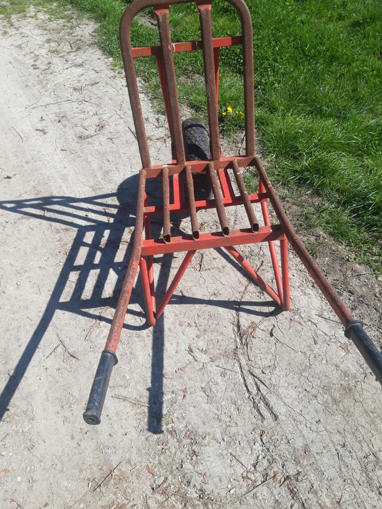 Steen kruiwagen - Handige transportkar voor zware lasten, Tuin en Terras, Ophalen of Verzenden, Gebruikt, Handmatig, Eenwielig