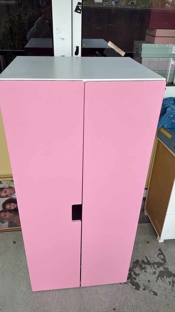Roze met witte kinder kledingkast, Gebruikt, 105 cm of meer, Ophalen of Verzenden, Minder dan 50 cm
