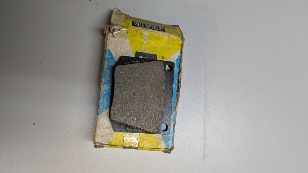 Nieuwe remblokken voor Ford Capri, Austin-Healey, Vauxhall, Auto-onderdelen, Ophalen of Verzenden