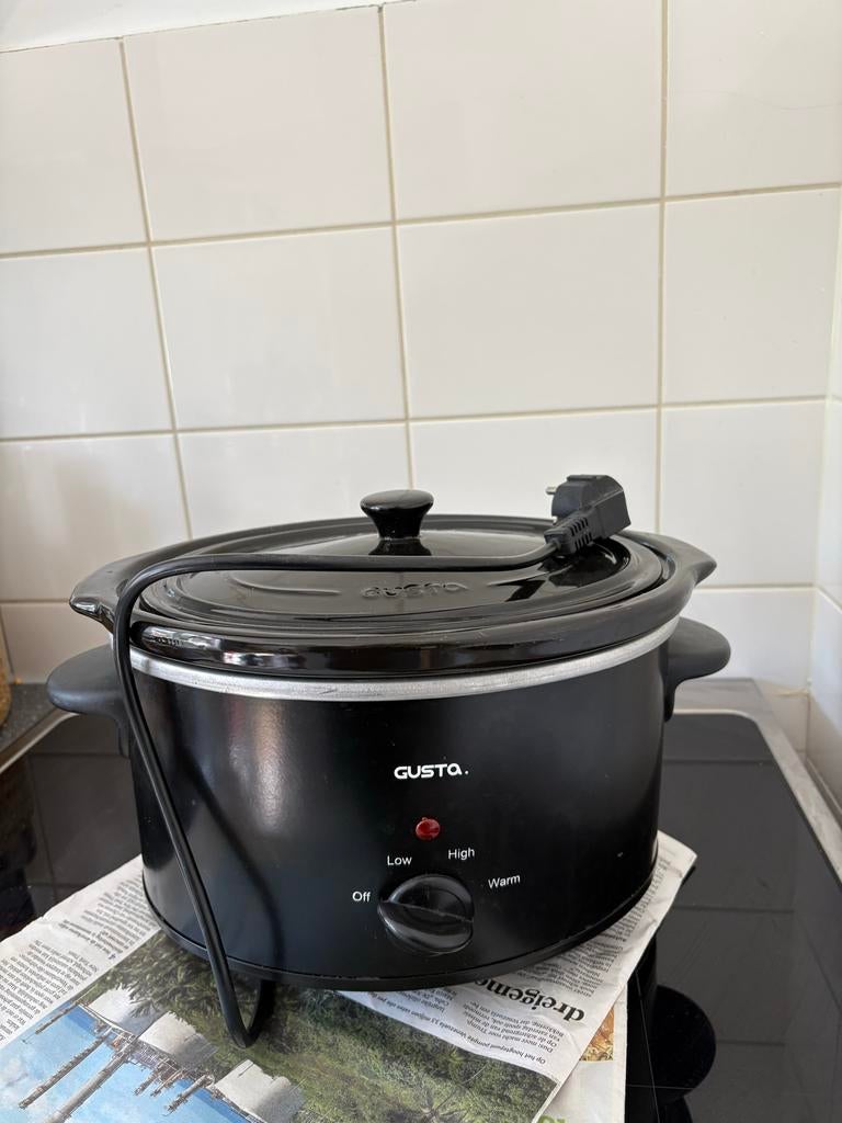 Gusta Slowcooker - Zwart, Witgoed en Apparatuur, Slowcookers, Ophalen of Verzenden, Zo goed als nieuw