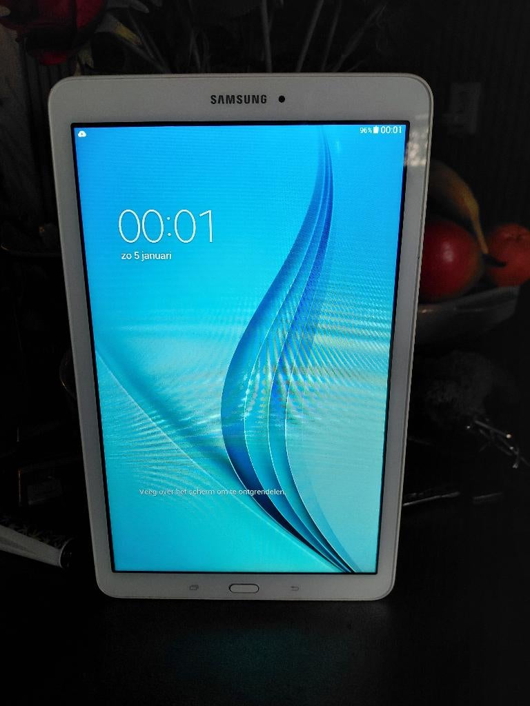 Samsung tablet, 10 inch, Ophalen of Verzenden, Zo goed als nieuw, 16 GB