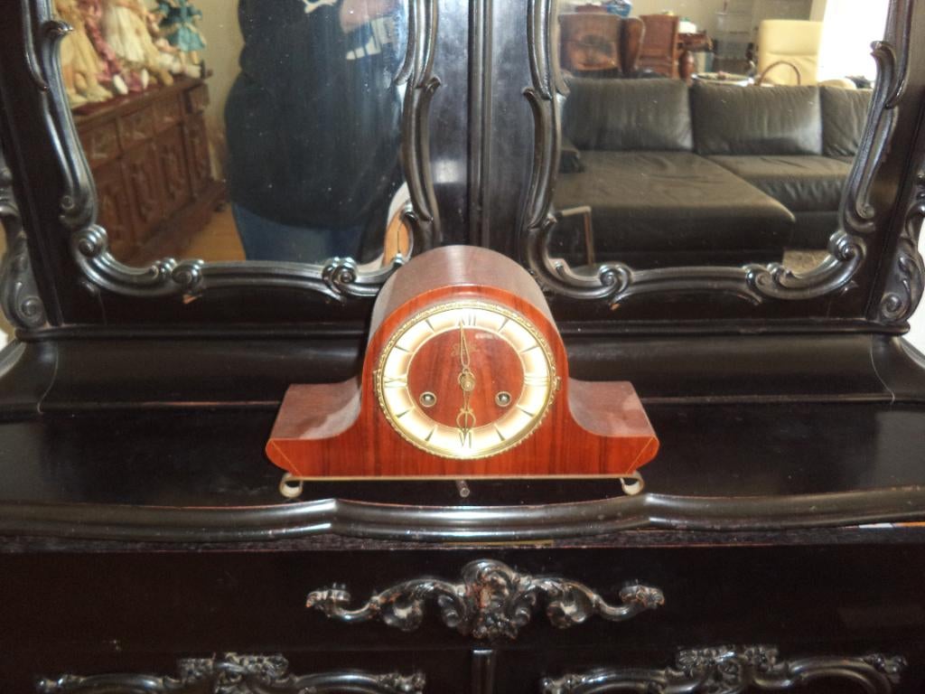 KLOKJE JAREN 60-70, Antiek en Kunst, Ophalen of Verzenden