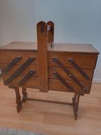 Vintage houten naaidoos / harmonica doos op poten, Ophalen of Verzenden, Gebruikt, Overige typen