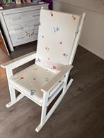 Stevige witte schommelstoel met kussens, Ophalen, Gebruikt, Stoel(en)