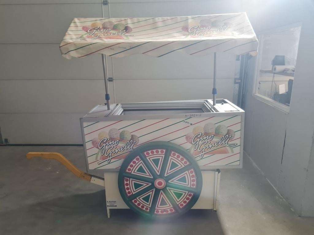 Schepijsvitrine ijsvitrine schepijs ijskar ijswagen, Ophalen, Gebruikt, Koelen en Vriezen