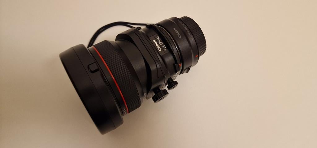 Canon 1.5/17mm Tilt-Shift Lens - Zo goed als nieuw, Audio, Tv en Foto, Fotografie | Lenzen en Objectieven, Ophalen, Zo goed als nieuw