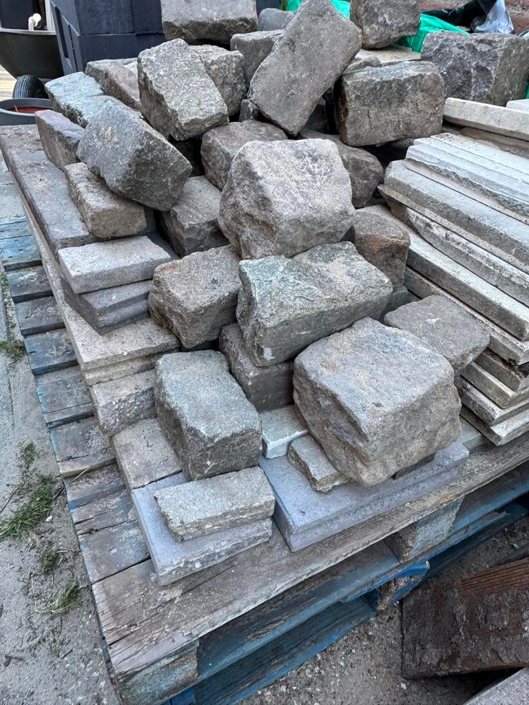 Gratis afvalstenen en opsluitbandjes, Ophalen, Overige materialen, Gebruikt, Overige typen