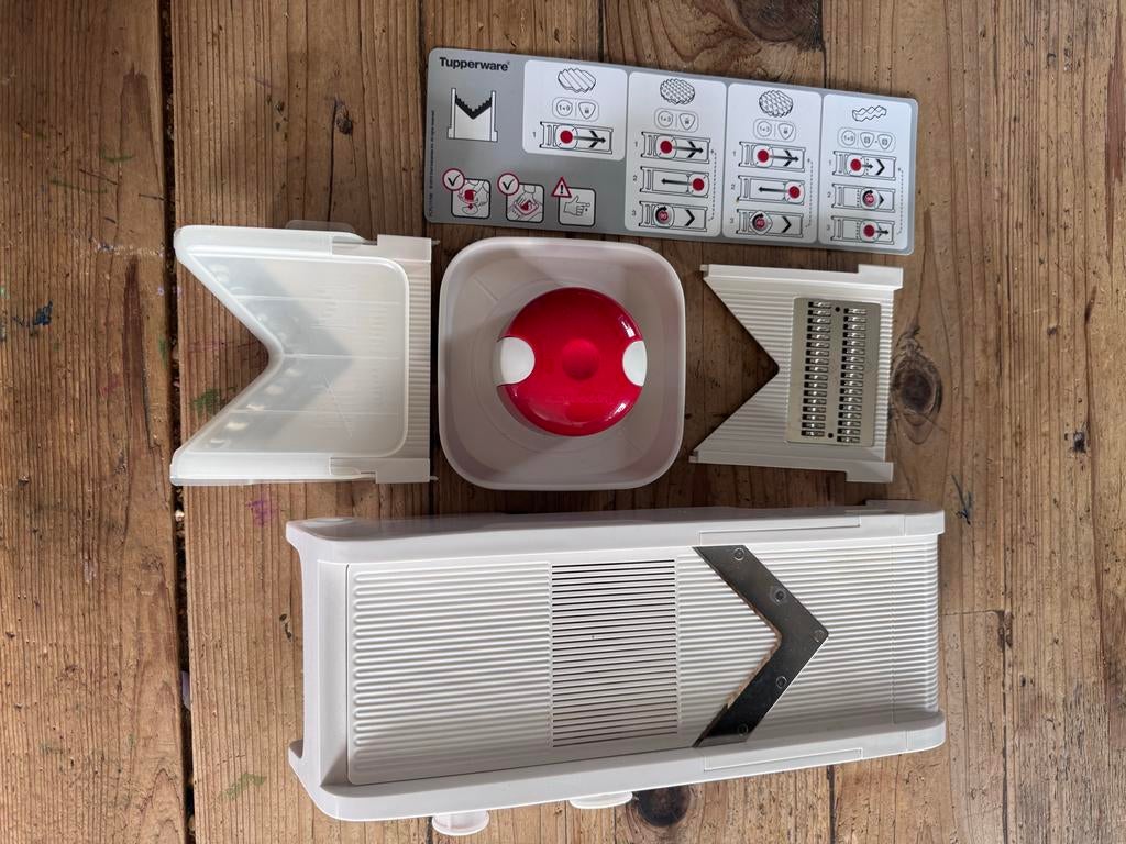 Tupperware Mandochef - Nieuwstaat, Huis en Inrichting, Keuken | Tupperware, Ophalen of Verzenden, Zo goed als nieuw, Wit, Overige typen