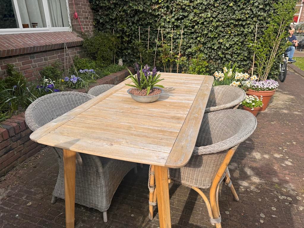 4 Loungestoel, Ophalen, Rotan