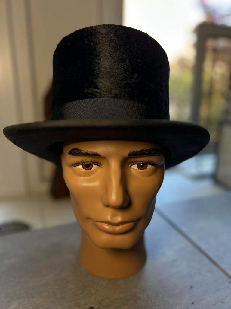 Vintage hoge hoed in originele doos 57-58 met naam, Ophalen of Verzenden, Zo goed als nieuw, X, X