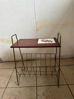 Nostalgische vintage krantenbak met roos tegeltje houte blad, Ophalen, Gebruikt