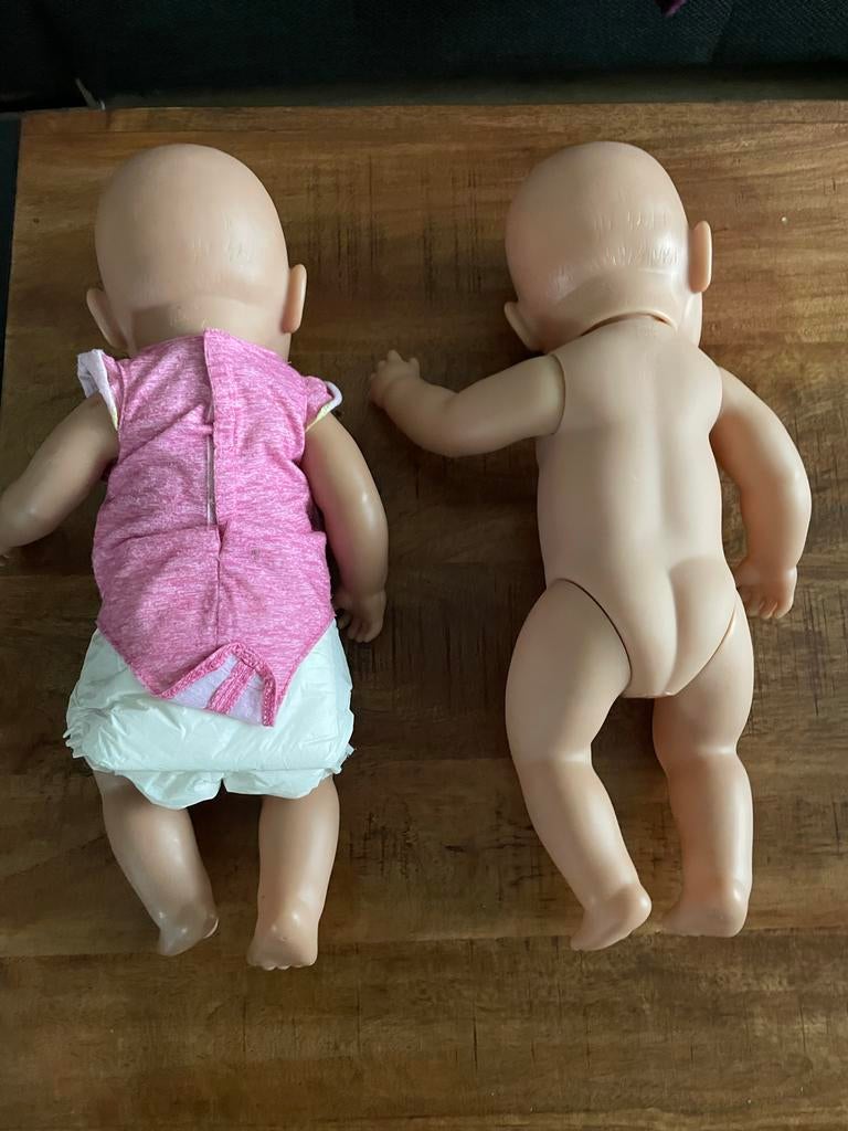 Grote Baby Born set met 2 poppen en veel accessoires, Ophalen of Verzenden, Gebruikt, Babypop