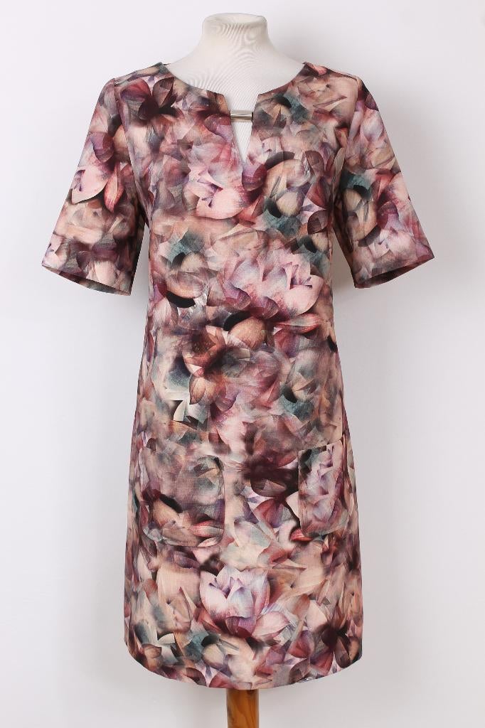 Zomer! Gebloemde jurk Caroline Biss maat 42, Maat 42/44 (L), Ophalen of Verzenden, Zo goed als nieuw, Caroline Biss