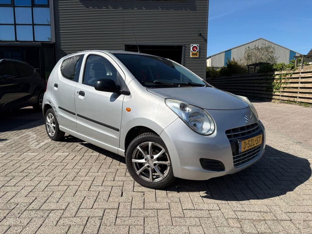 Suzuki Alto 1.0 Comfort EASSS NIEUWE APK WEINIG KM!, Auto's, Suzuki, Voorwielaandrijving, Euro 5, Stof, Origineel Nederlands