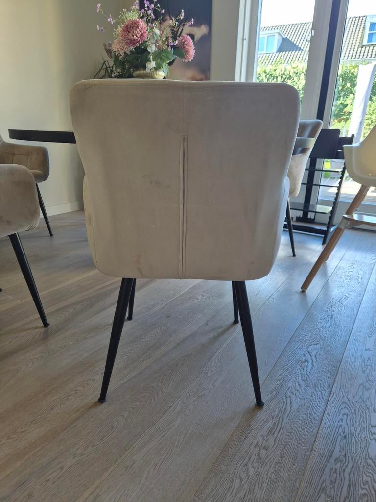 6 velvet eetkamerstoelen in champagne kleur, Huis en Inrichting, Stoelen, Ophalen, Gebruikt, Overige kleuren, Stof