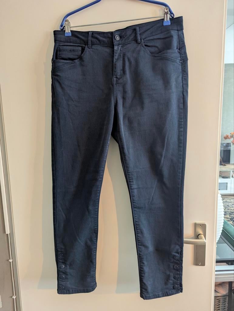 Paprika broek maat 46, 7/8 model, lange broek voor 1.65m, Kleding | Dames, Broeken en Pantalons, Overige kleuren, Maat 46/48 (XL) of groter