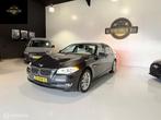 BMW 5-serie 520i Upgrade Edition, Auto's, Automaat, Euro 5, Achterwielaandrijving, Gebruikt