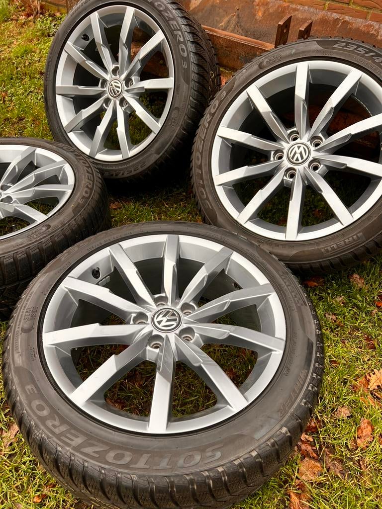 17” 18” 19” VW Arteon Passat TRoc velgen 5x112 winterbanden, Ophalen, 18 inch, Banden en Velgen, Winterbanden