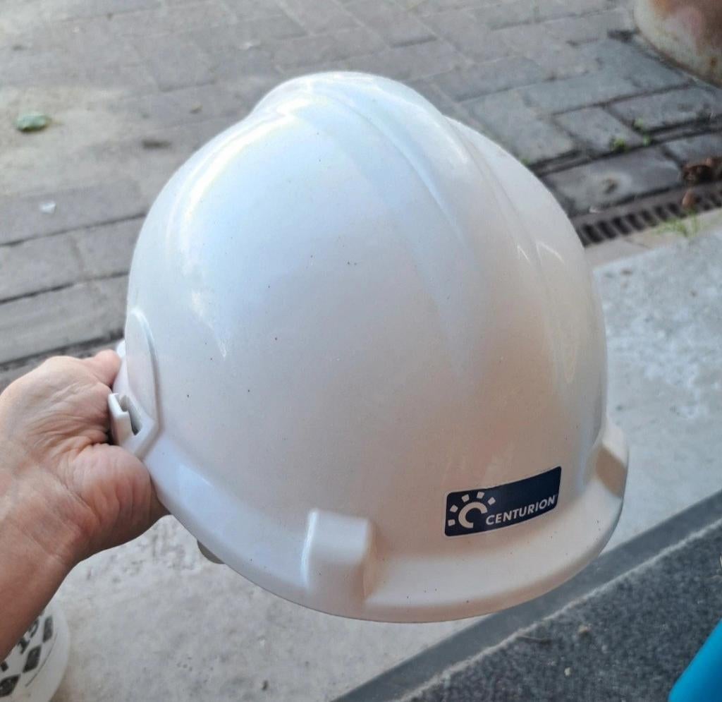 Witte Centurion Veiligheidshelm - Nieuwstaat, Ophalen of Verzenden