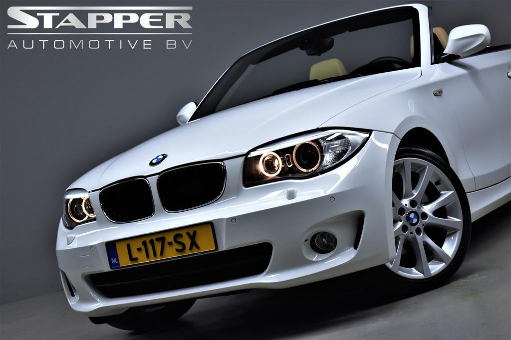 BMW 1 Serie Cabrio 125i 218pk 6-Cil Automaat High Executive, Euro 5, Achterwielaandrijving, Beige, 4 stoelen