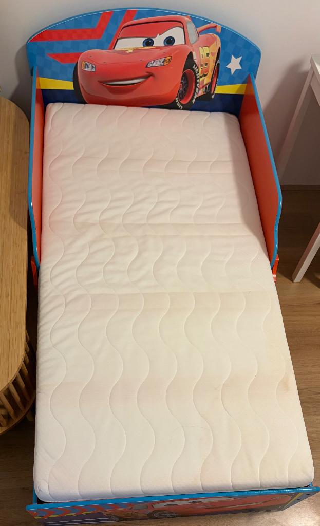 Gratis kinderbed, Kinderen en Baby's, Kinderkamer | Bedden, Gebruikt, 140 tot 160 cm, 70 tot 85 cm, Lattenbodem, Matras, Ophalen