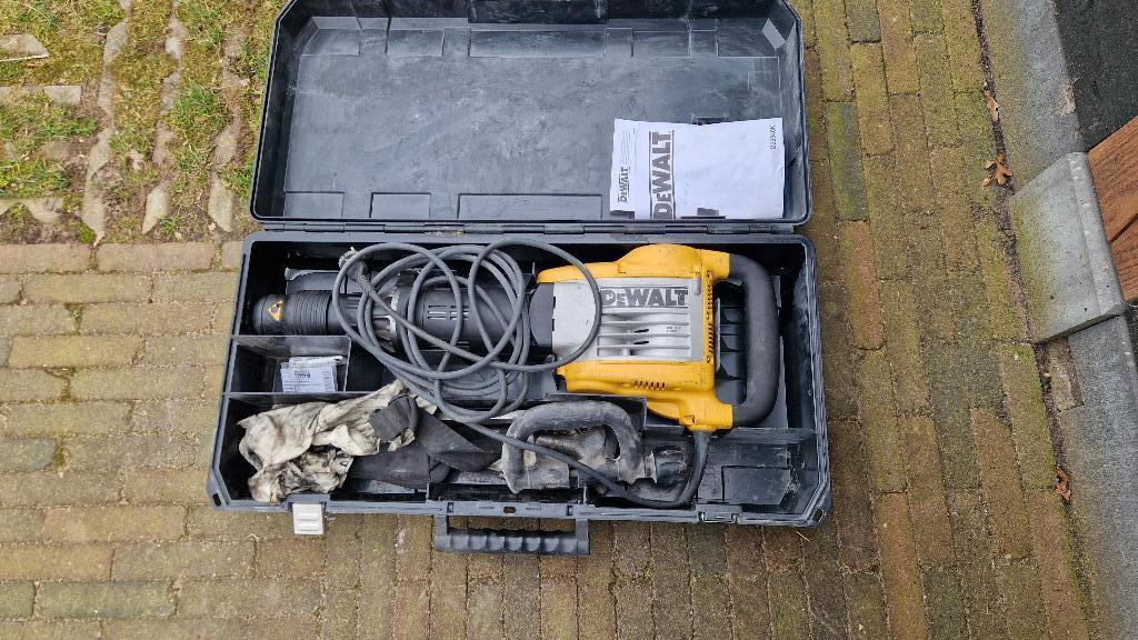 Dewalt D25940K-qs sloophamer, Doe-het-zelf en Verbouw, Ophalen, Gebruikt, 600 watt of meer, Boor- en/of Breekhamer