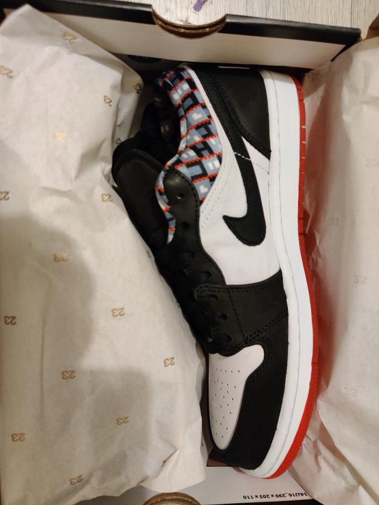 Nike Air Jordan 1 Low Q54 - Maat 42, Ophalen, Nieuw, Zwart, Sneakers of Gympen