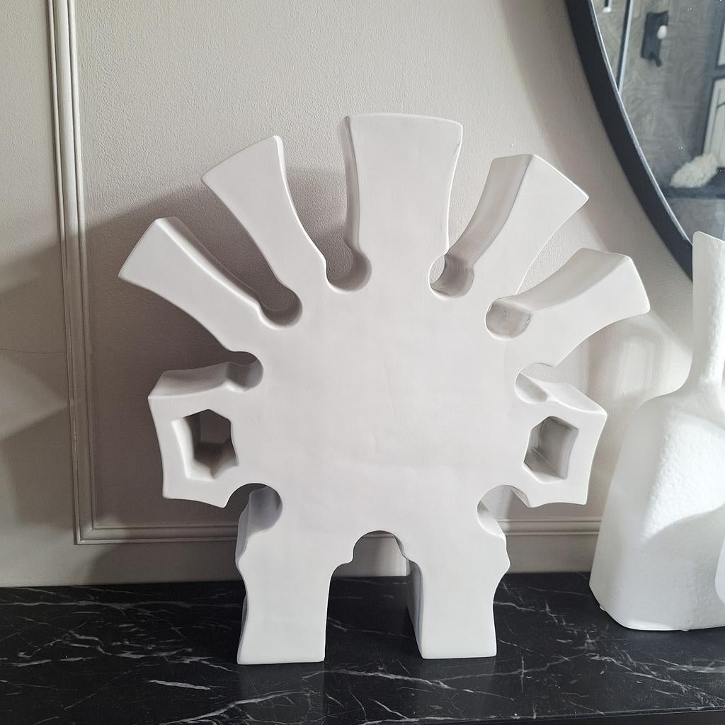 Gave grote beige bewerkte design vaas japandi chique, Ophalen, Overige kleuren, Aardewerk of Porselein, Zo goed als nieuw