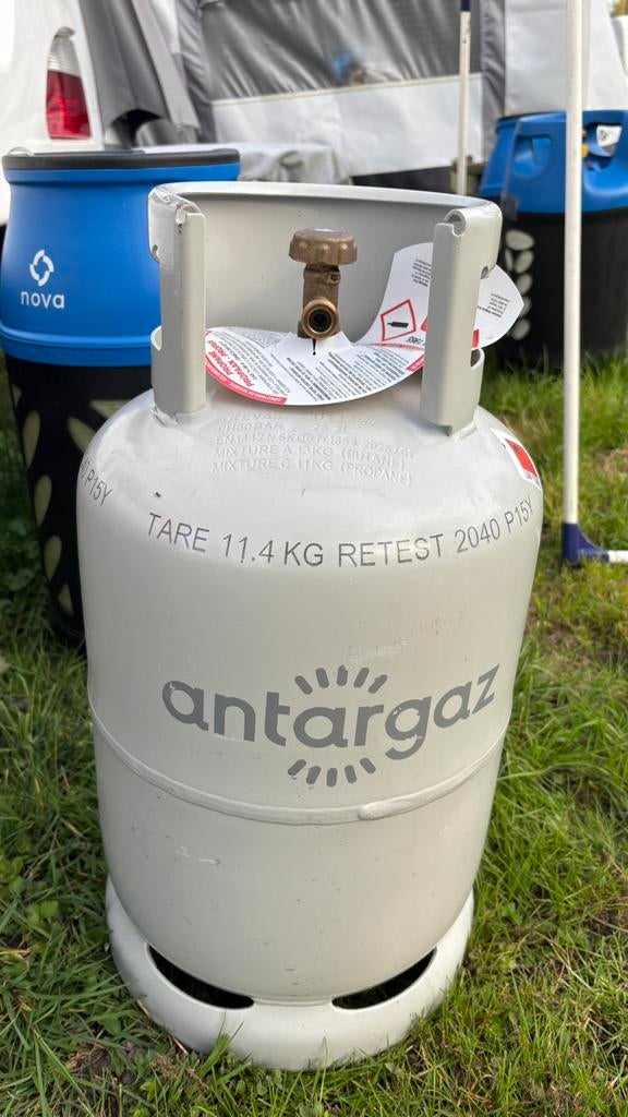 10,5kg propaanflessen 2 stuks, Caravans en Kamperen, Ophalen, Zo goed als nieuw
