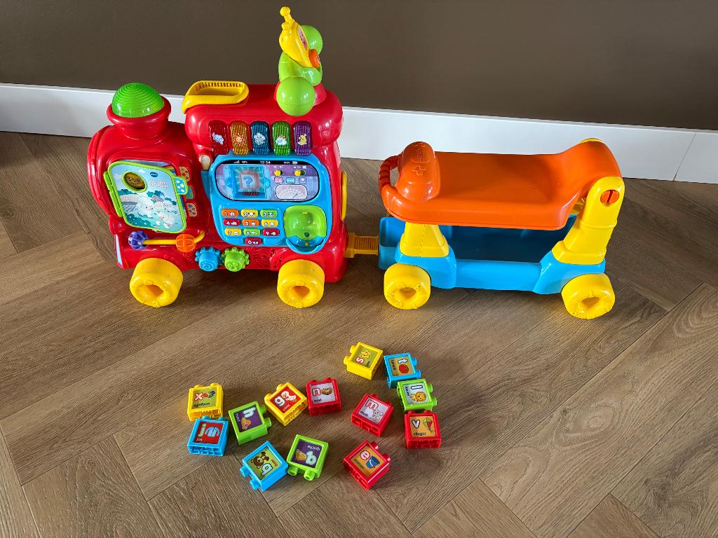 Vtech Baby Rijd en leer trein / Letterlocomotief, Ophalen, Gebruikt, 6 maanden tot 2 jaar