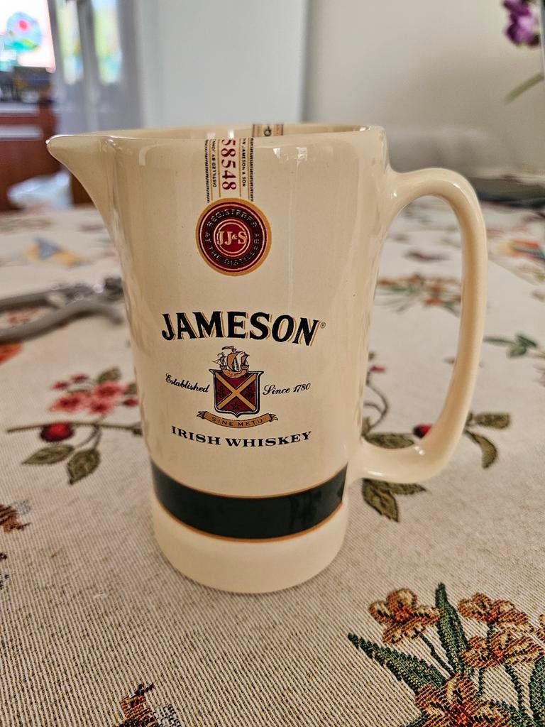 Jameson Irish Whiskey waterkan, Gebruikt, Overige kleuren, Aardewerk of Porselein, Ophalen of Verzenden