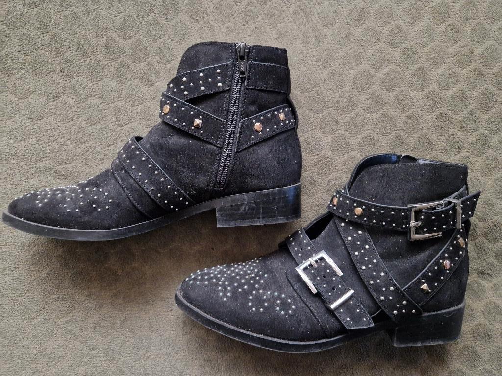 River Island Enkellaarzen maat 5 denk 36 of 36.5, Ophalen, Lage of Enkellaarzen, Zo goed als nieuw, River Island